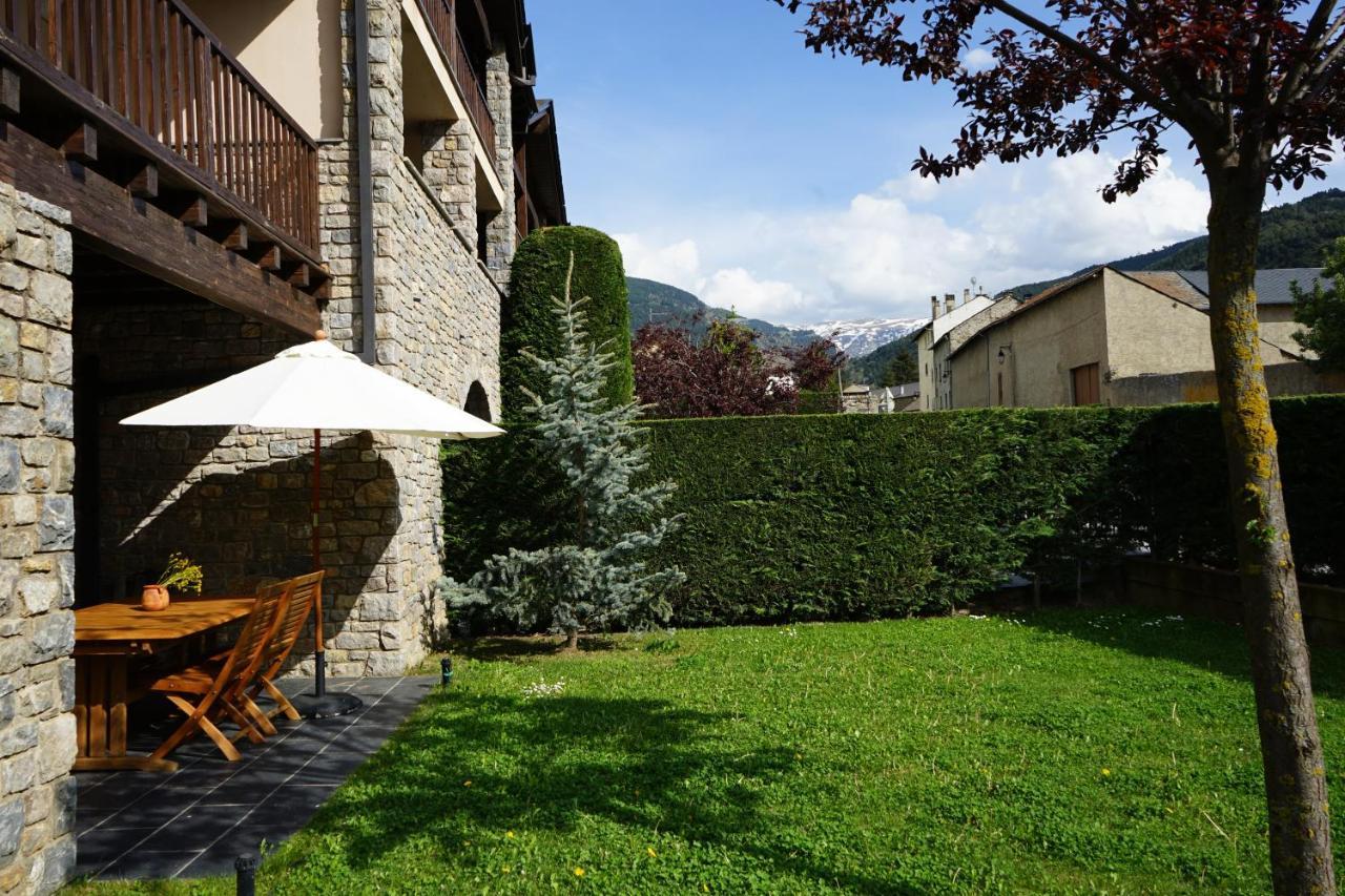 Con Jardin En La Cerdanya